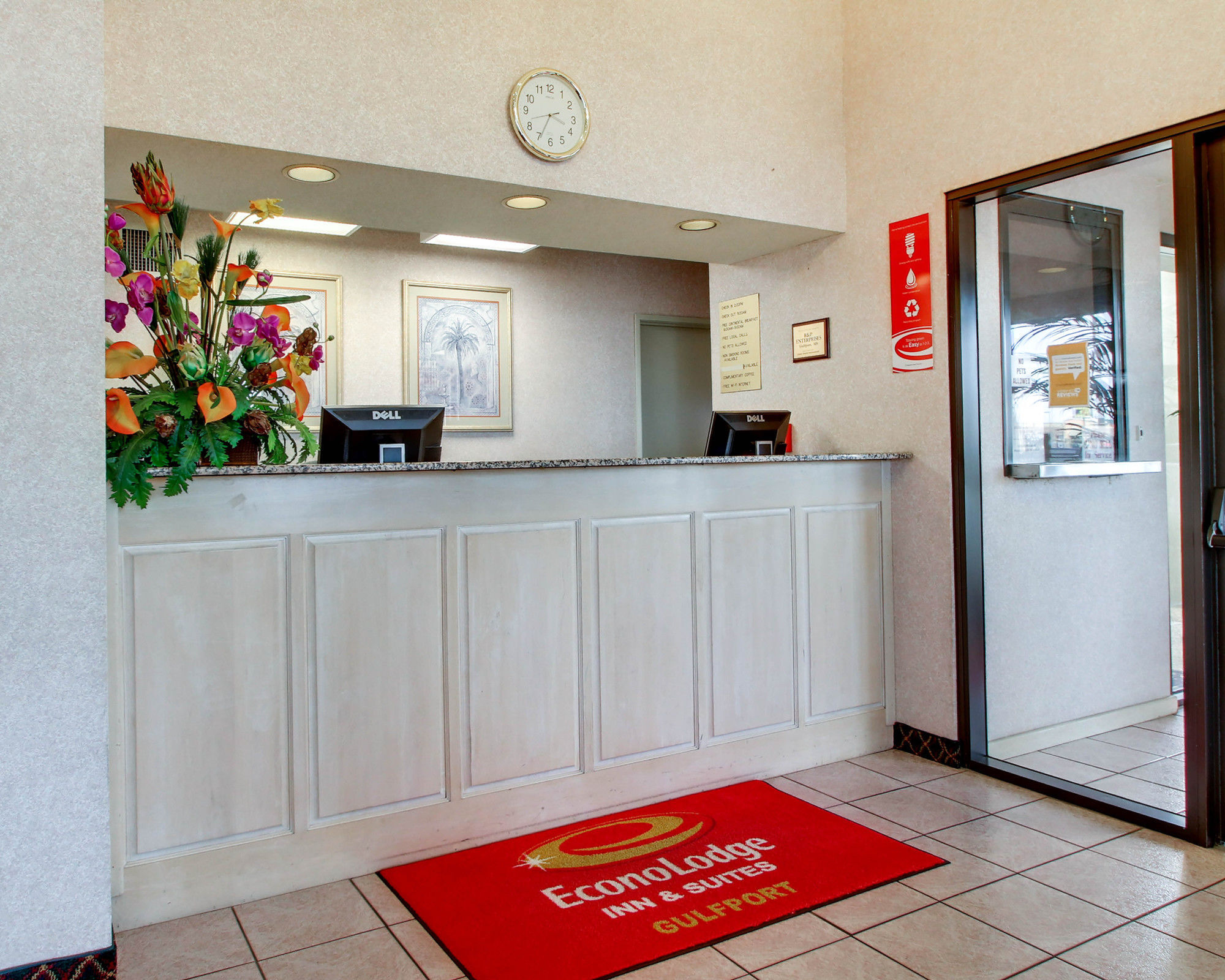 Econo Lodge Inn & Suites Gulfport Extérieur photo
